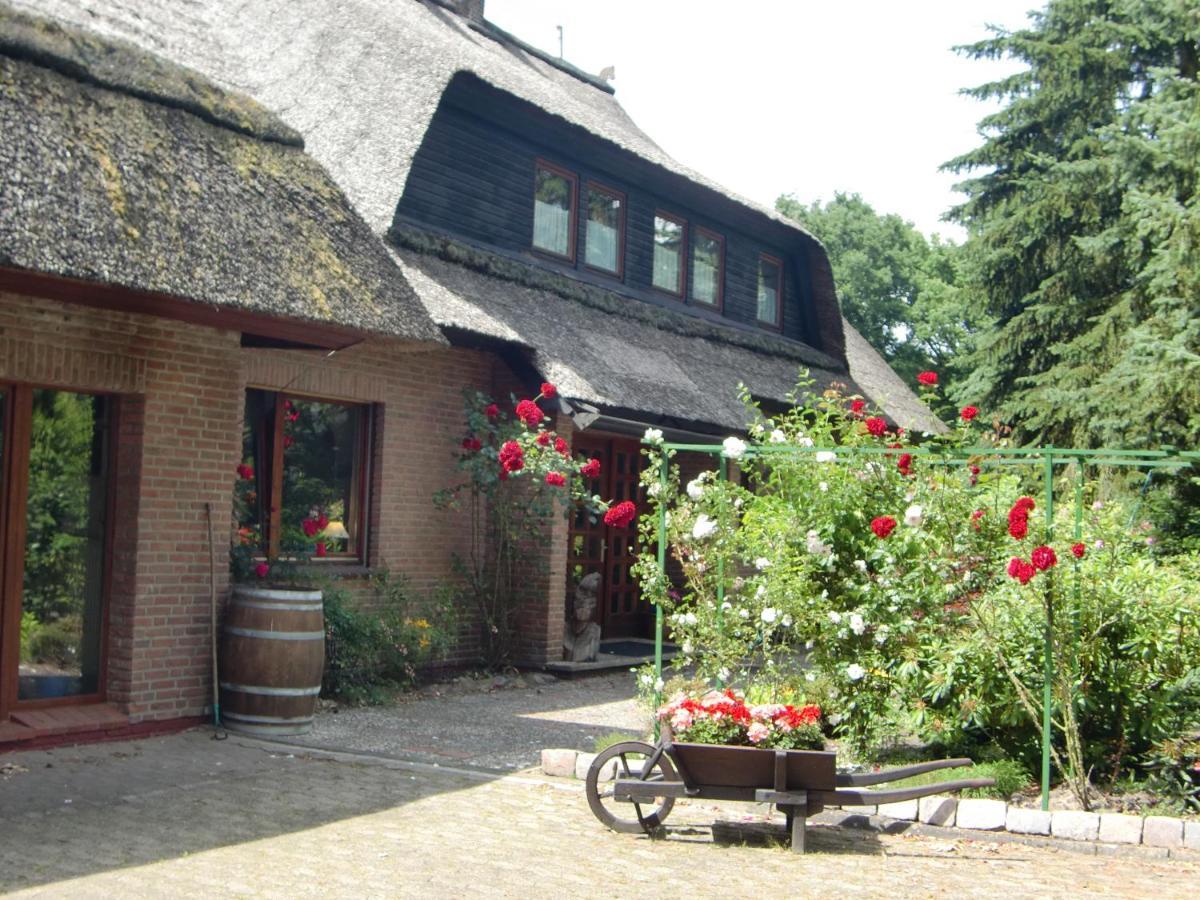 Amaya Hotel & Suites Soltau Extérieur photo